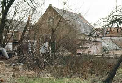21265 Gezicht op de voor- en zijgevel van het pand Wagenstraat 5-6 te Utrecht.